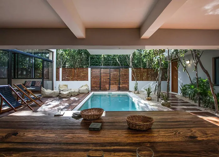 Casa Kookay, 6br Luxury 3 Pools, Aldea Zama Hébergement de vacances *